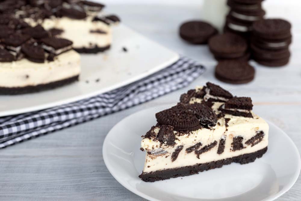 Easy Oreo Cheesecake with 3 eggs Only